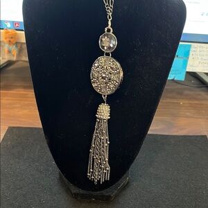 Elegant Silver Pendant Necklace